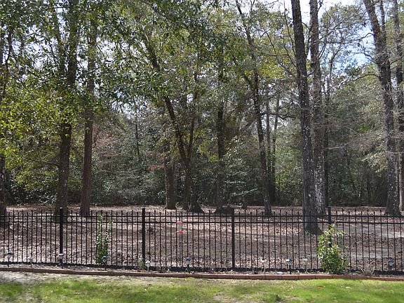 5th image of 17809 Riverwalk Dr