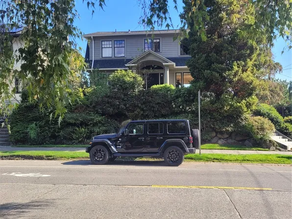 2802 Boyer Avenue E, Seattle, WA 98102