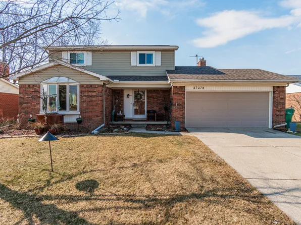 27278 Roney Ave, Brownstown, MI 48183