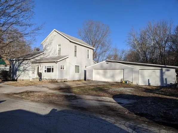 225 S Adams St, Knightstown, IN 46148