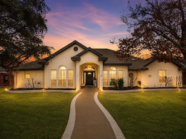 5329 Ridgefield Ct, Midland, TX 79707