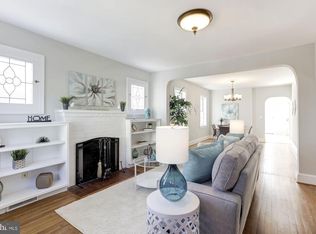 2311 N Kenmore St, Arlington, VA 22201