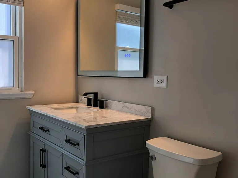 3102 Scoville Ave — Photo 7