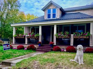 28 Hamel St, Chicopee, MA 01020