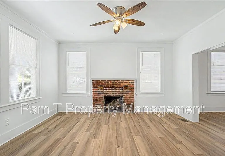 613 W 39th St #A — Photo 10