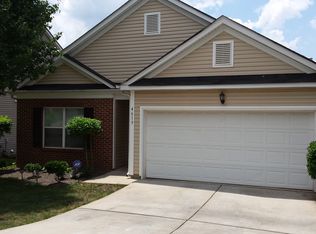 4619 Potters Glen Rd, Charlotte, NC 28269