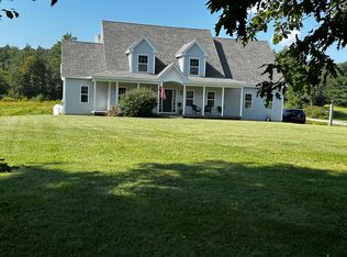 3 Strawberry Ln, Windham, ME 04062