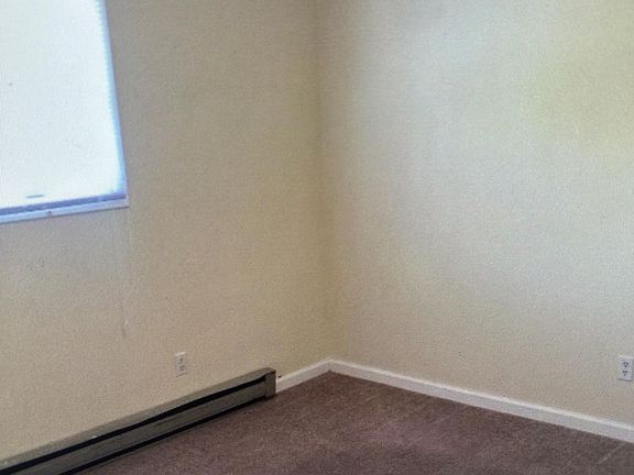 5th image of 205 W Illinois Ave APT B