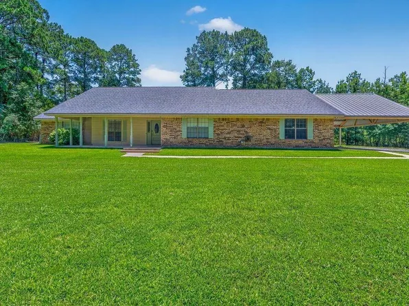 808 Mercer Rd, Marshall, TX 75672