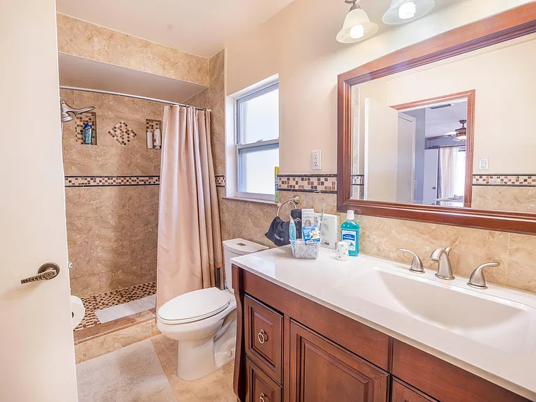6503 Senegal Palm Way — Photo 31