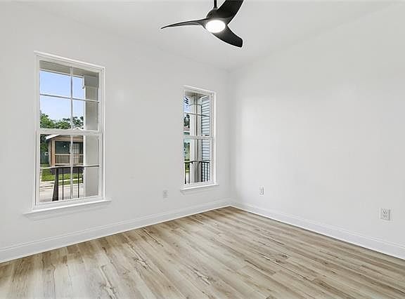 4th image of 2258-60 N Galvez St #1-2