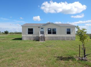 800 Engelke Rd, Kyle, TX 78640