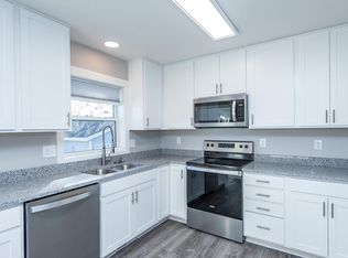 2006 50th St NW, Rochester, MN 55901