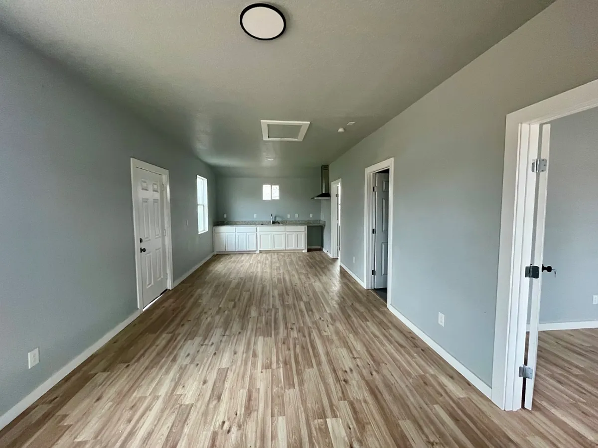 Unit Photo - 2702 Observation Dr #2