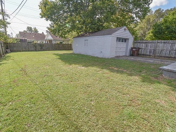 4th image of 120 Art Ave