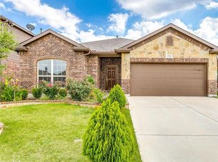 1724 Kachina Lodge Rd, Fort Worth, TX 76131