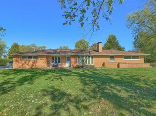 112 W Van Buren St, Philo, IL 61864