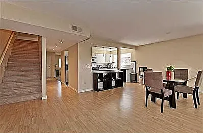 8237 Stapleton Ave — Photo 11