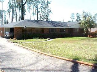49 E Ridge Rd, Laurel, MS 39440