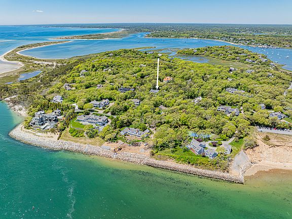 5th image of 169 Tisquantum Road