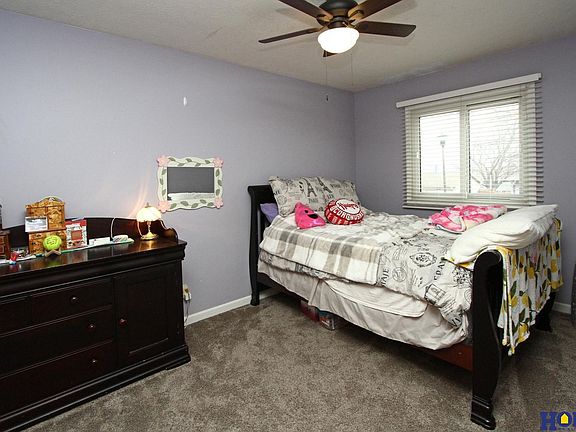 5th image of 2417 NW 50th St