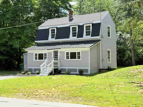 19 Depot Road, Kingston, NH 03848