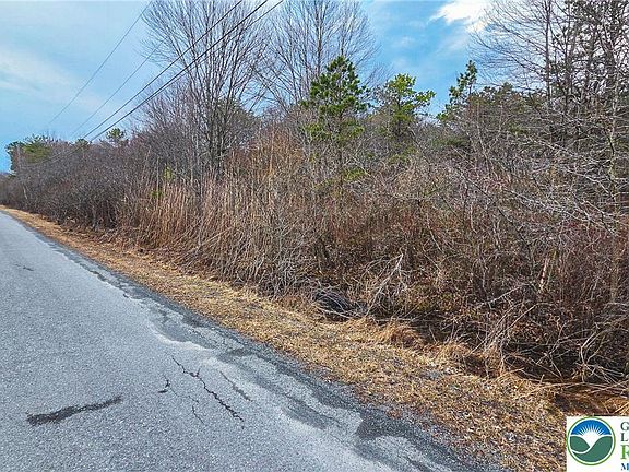 4th image of Park Ln #813