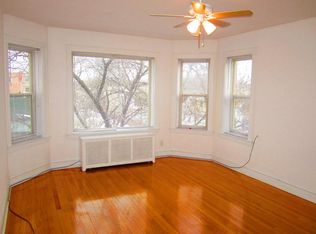 4936 N Harding Ave #3, Chicago, IL 60625