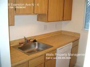 4318 Evanston Ave N APT 4, Seattle, WA 98103