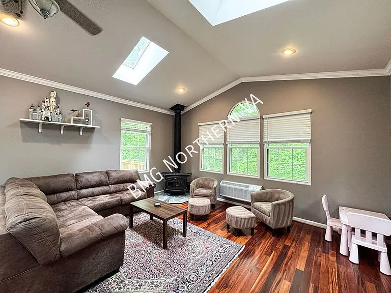 4800 Occoquan Overlook — Photo 17