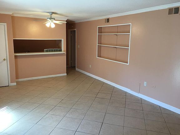 3rd image of 399 Marshall Ct NW Unit 4