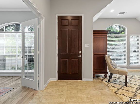 3rd image of 1115 Mesa Blanca