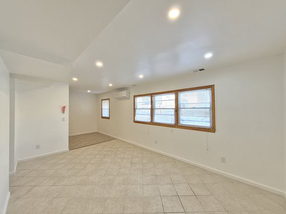 3rd image of 373 Katan Ave #1A