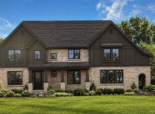 1206 Coach House Ln, South Lyon, MI 48178
