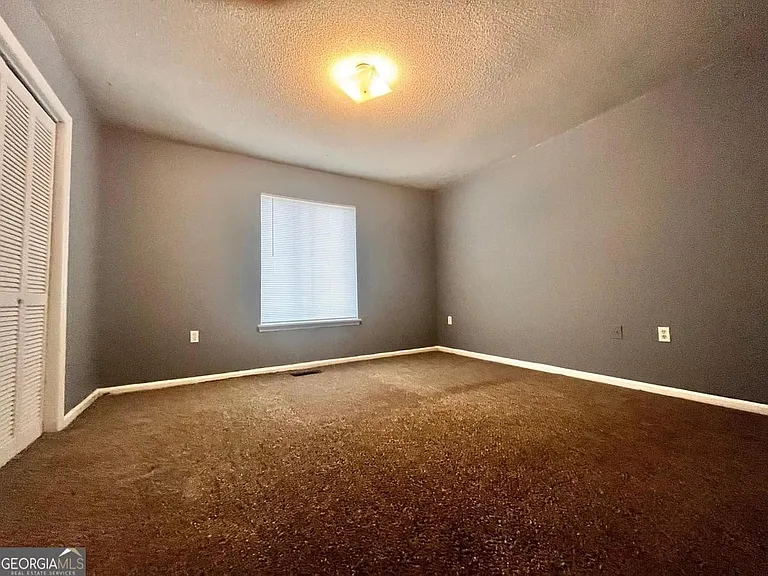 251 Knight Dr #1-18 — Photo 10