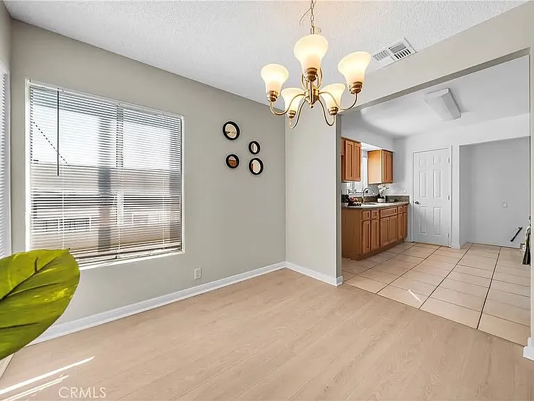 3144 Lashbrook Ave — Photo 4