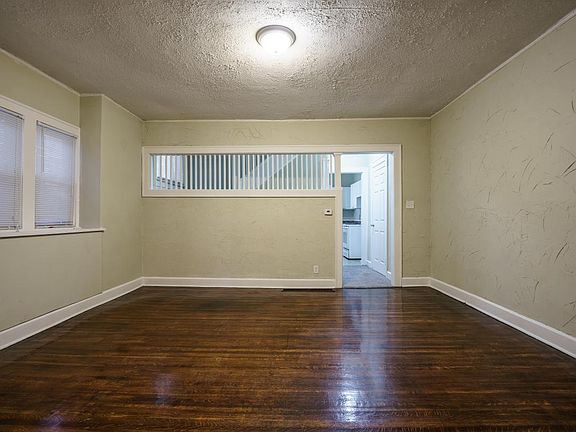 4th image of 4411 N College Ave