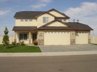 3875 Cool Riv, Meridian, ID 83642