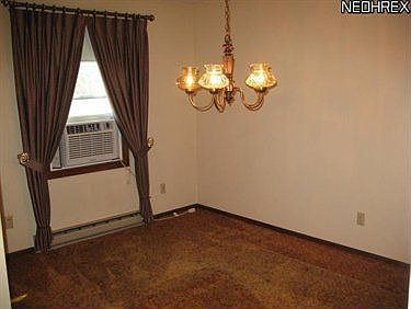 3rd image of 1001 W 38th St