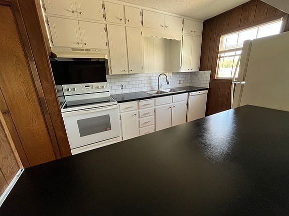 4th image of 3713 Ivanhoe Dr #3713