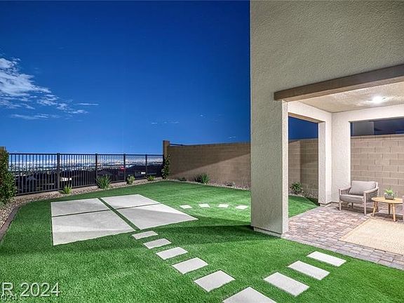 3rd image of 11699 Desert Hollow Ave