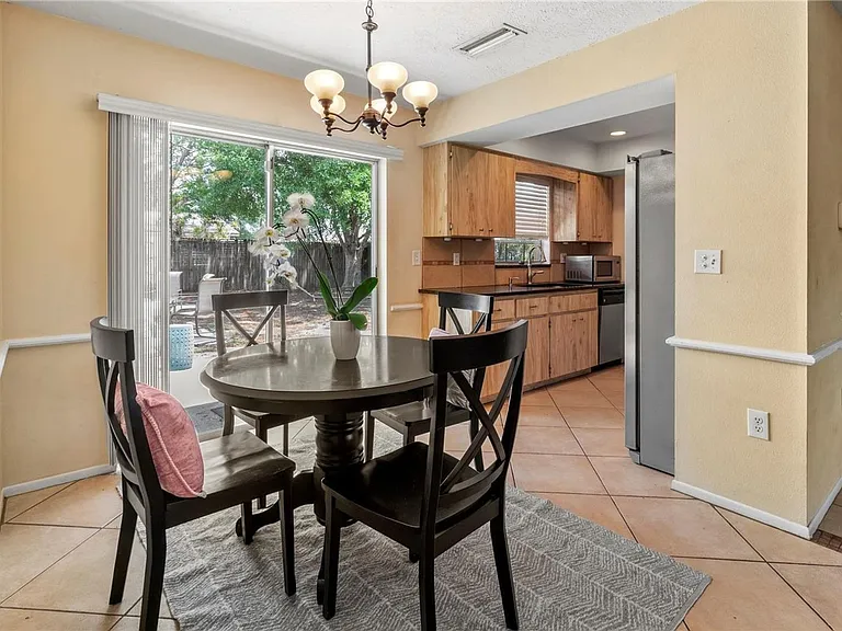 3314 Island Date Cir — Photo 10