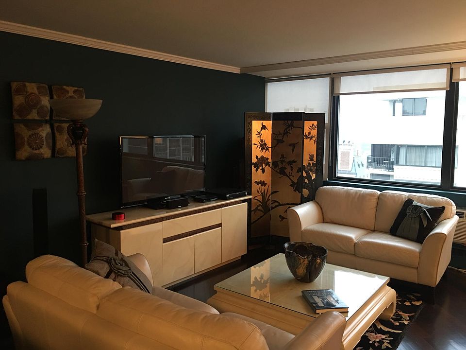 1st image of 1445 N State Pkwy #25