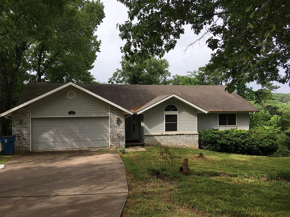 1st image of 105 Buckingham Dr