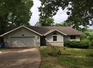105 Buckingham Dr, Bella Vista, AR 72714