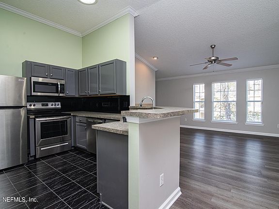 4th image of 65 Jardin De Mer Pl #65