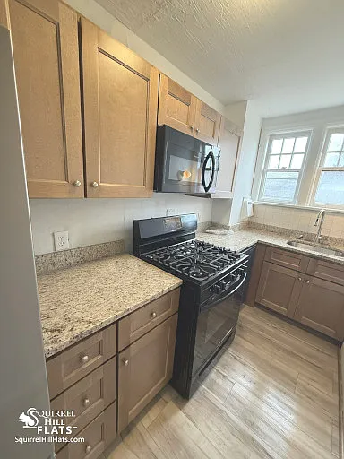 1405 Severn St #B4 — Photo 8