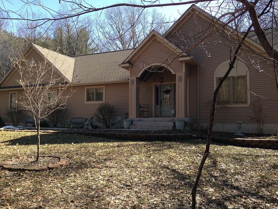 1st image of 26 Flat River Dr SE