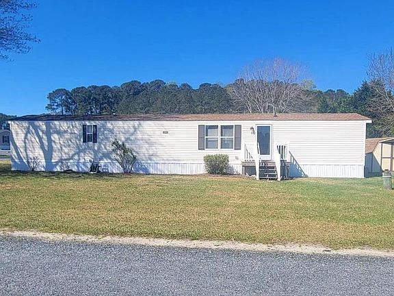 2nd image of 10323 Henry Rd #8