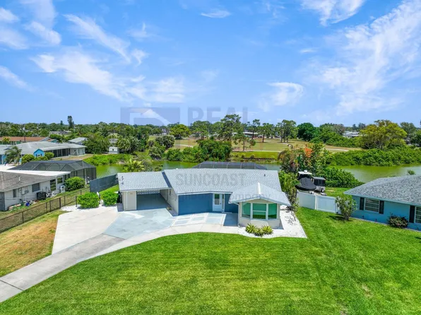 411 Pine Tree Ter, Venice, FL 34293